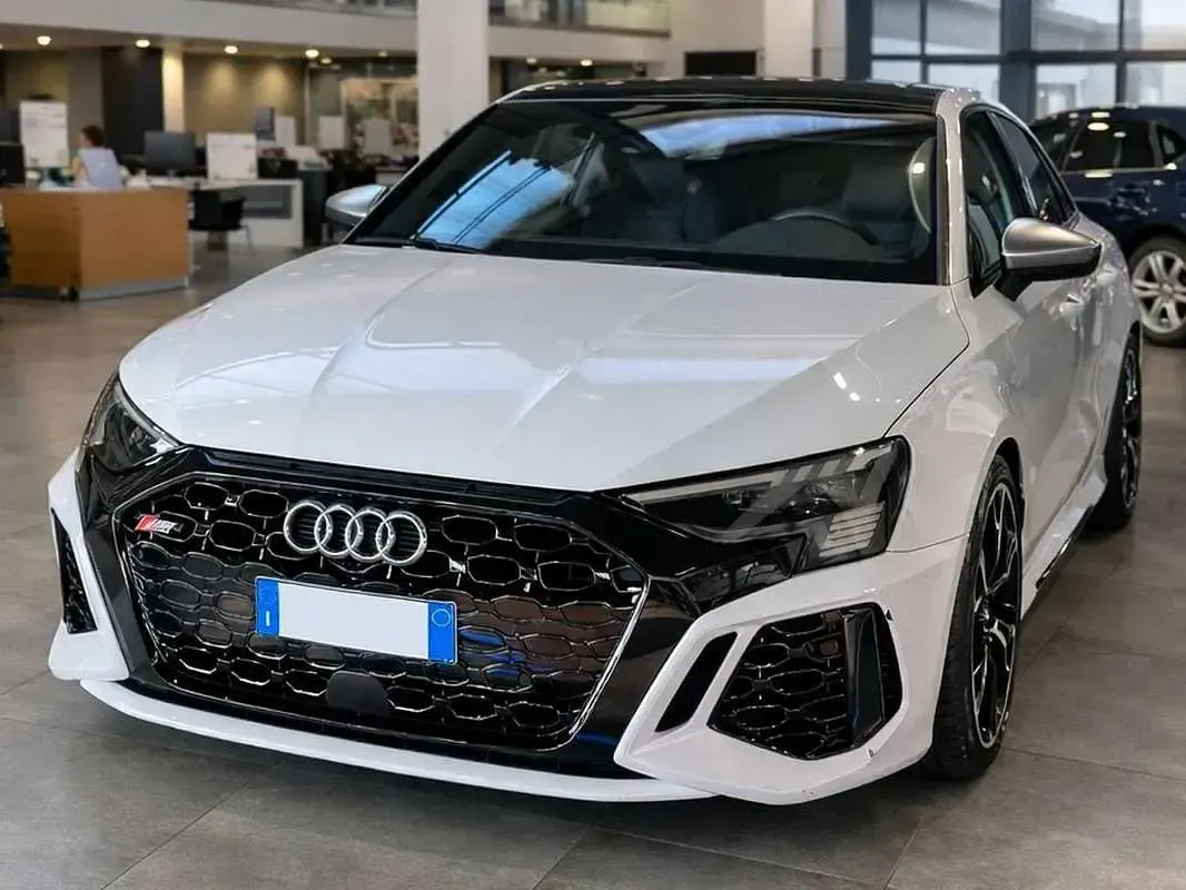 Usata Audi RS3 400 CV (294 kW) 2022 Bianco Berlina