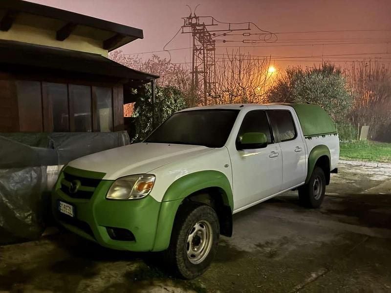 Usata Mazda BT-50 Active 143 CV (105 kW) 2011 Bianco Pick-up