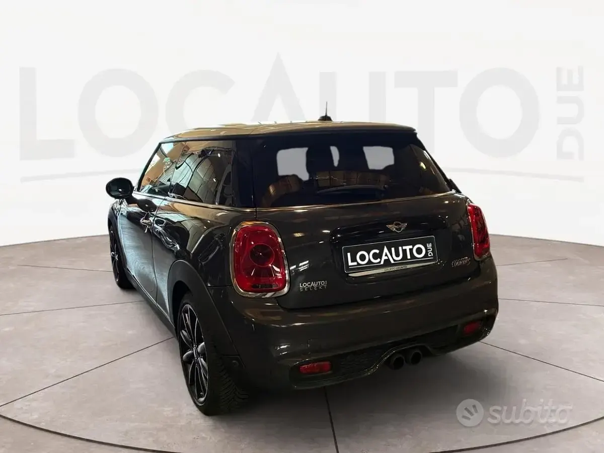 Usata Mini Cooper S 192 CV (141 kW) 2016 Grigio Utilitaria