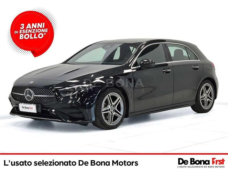 Usata Mercedes A180 AMG Line Premium 136 CV (100 kW) 2025 Nero Utilitaria