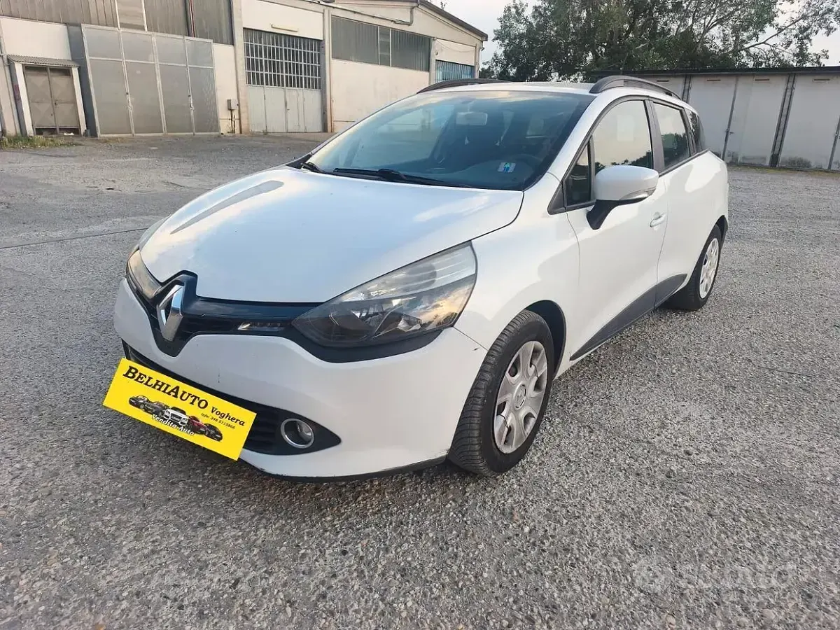 Usata Renault Clio 90 CV (66 kW) 2014 Bianco Station wagon