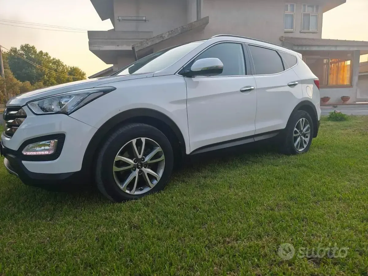 Usata Hyundai Santa Fe 150 CV (110 kW) 2015 Bianco SUV