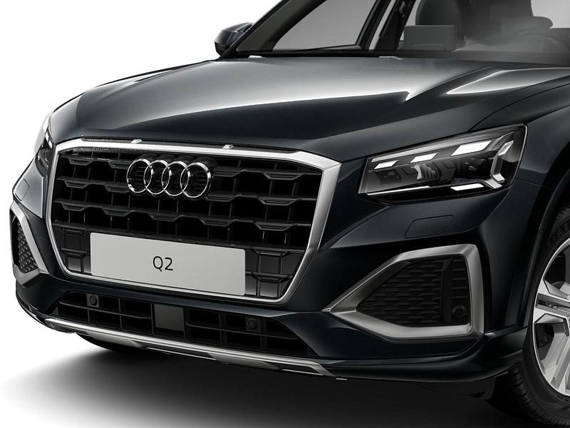 Nuova Audi Q2 Advanced 2026 Grigio manhattan metallizzato SUV