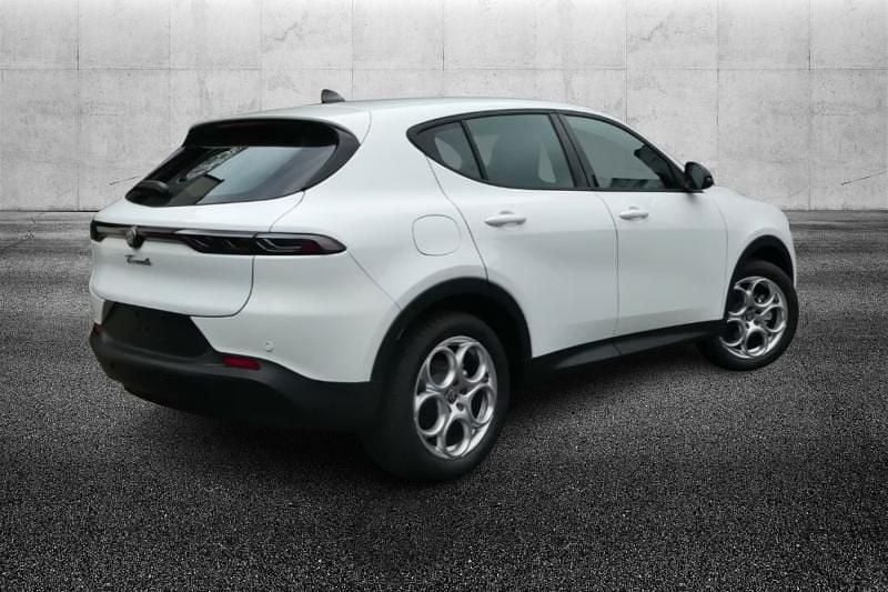 Usata Alfa Romeo Tonale Sprint 131 CV (96 kW) 2024 Bianco pastello SUV
