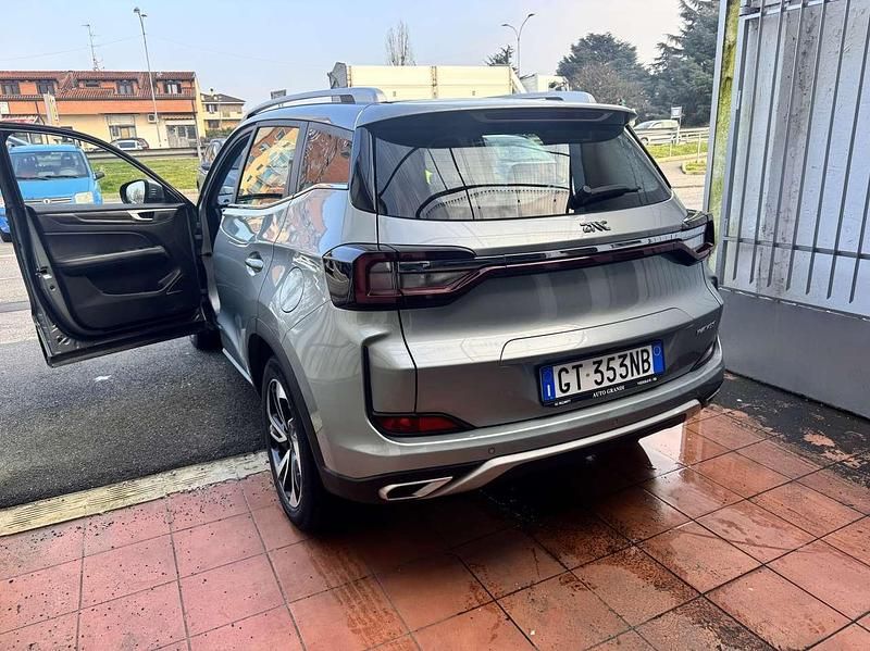 Usata EMC Wave 3 147 CV (108 kW) 2024 Grigio SUV