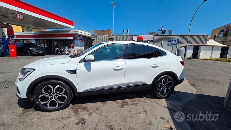 Usata Renault Arkana 145 CV (106 kW) 2021 Bianco SUV