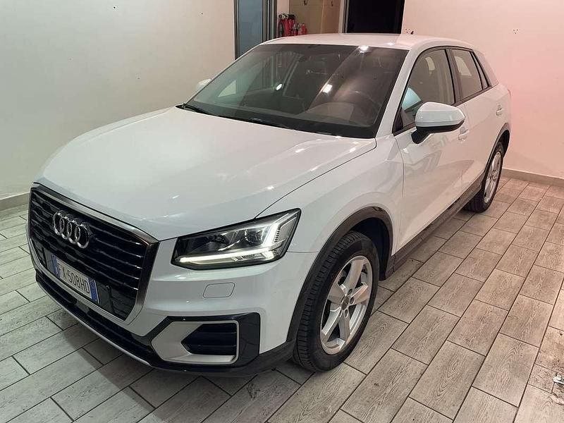 Usata 2019 Audi Q2 Admired SUV | 19.500 € (Buon prezzo) - Immagine 1/4