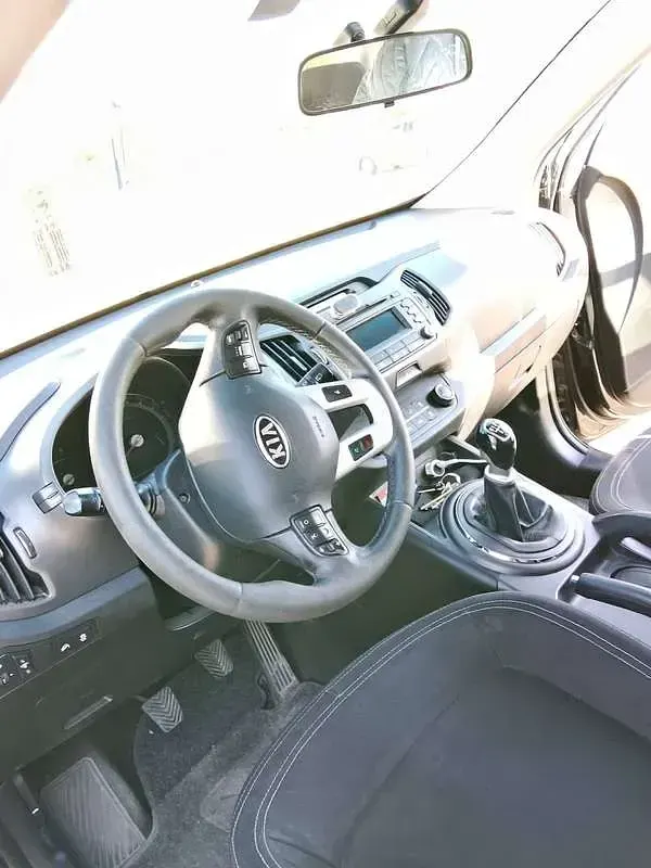 Usata Kia Sportage Active 116 CV (85 kW) 2012 Nero SUV