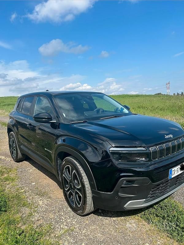 Usata Jeep Avenger Summit 101 CV (74 kW) 2023 Nero SUV
