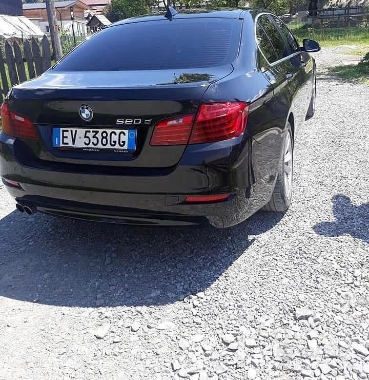 Usata BMW 520 190 CV (139 kW) 2014 Nero Berlina