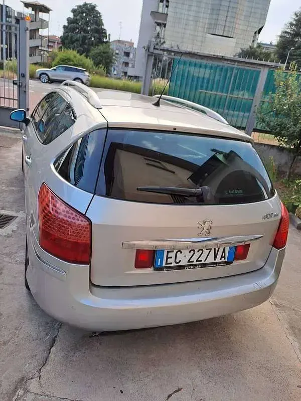 Usata Peugeot 407 140 CV (102 kW) 2009 Argento Station wagon