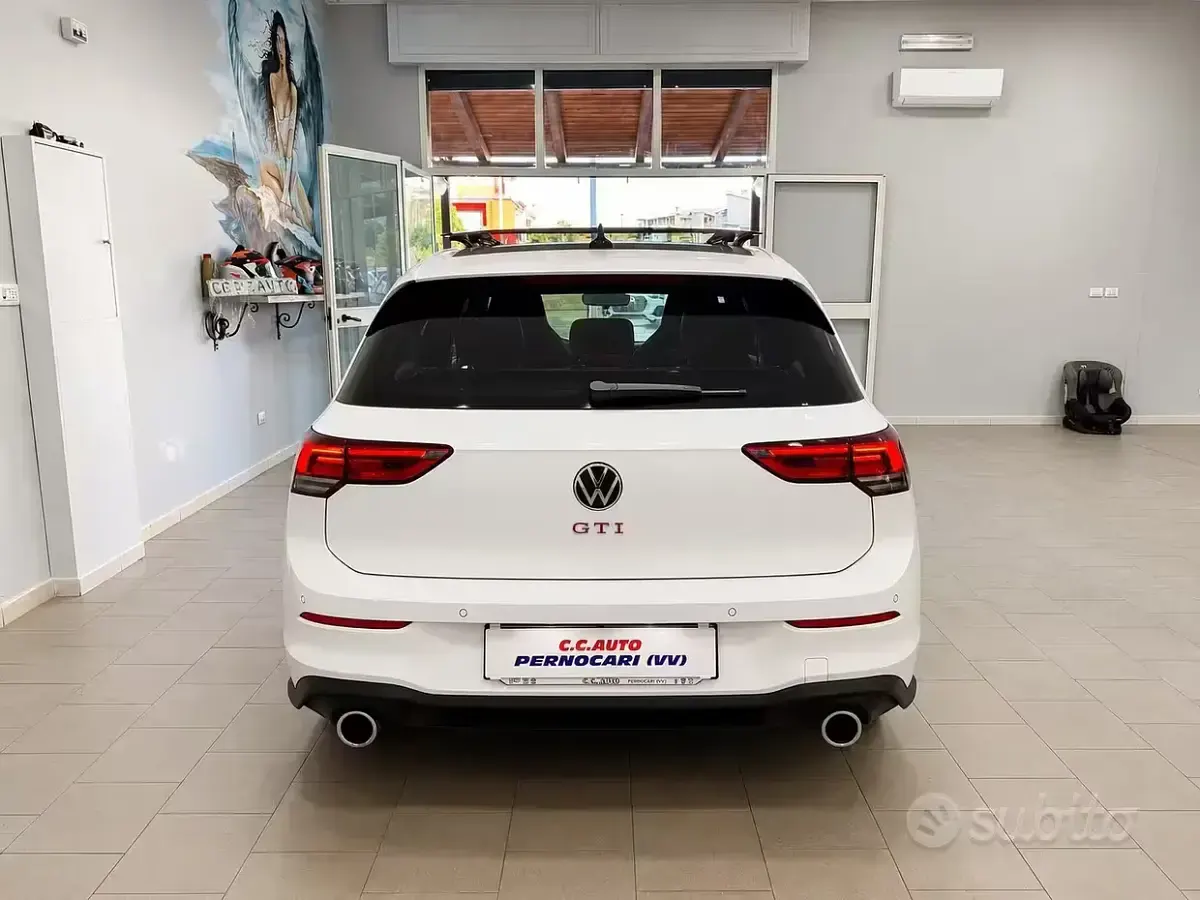 Usata VW Golf VIII Style 245 CV (180 kW) 2024 Bianco Berlina