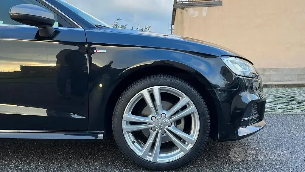 Usata Audi A3 Admired 116 CV (85 kW) 2019 Berlina