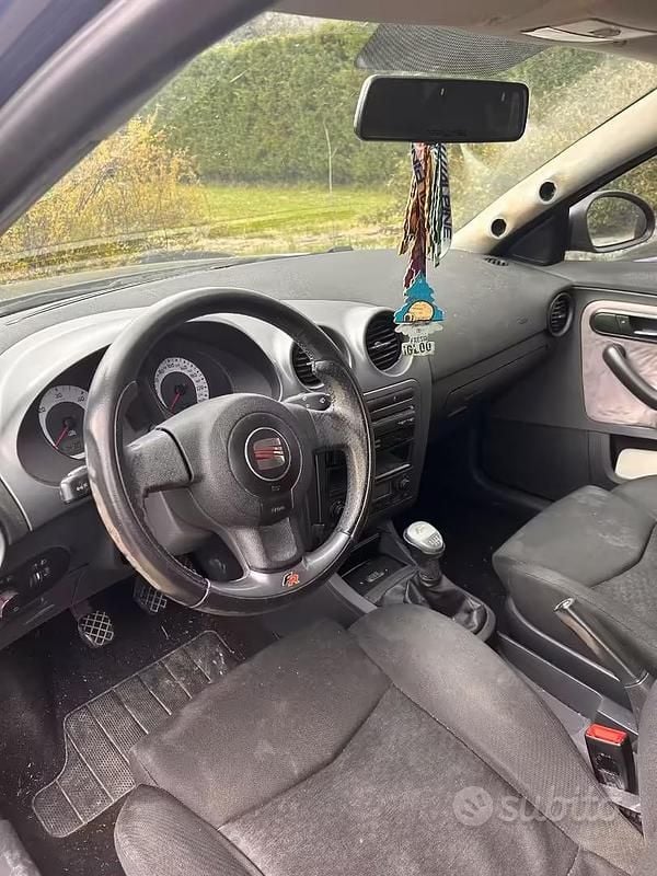 Usata Seat Ibiza FR 130 CV (95 kW) 2006 Nero Utilitaria