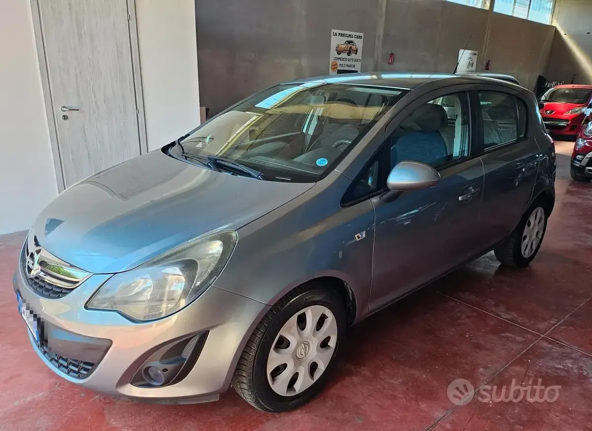 Usata Opel Corsa 85 CV (62 kW) 2015 Grigio Utilitaria