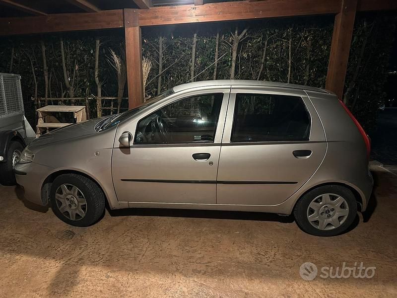 Usata Fiat Punto Dynamic 2005 Grigio Utilitaria
