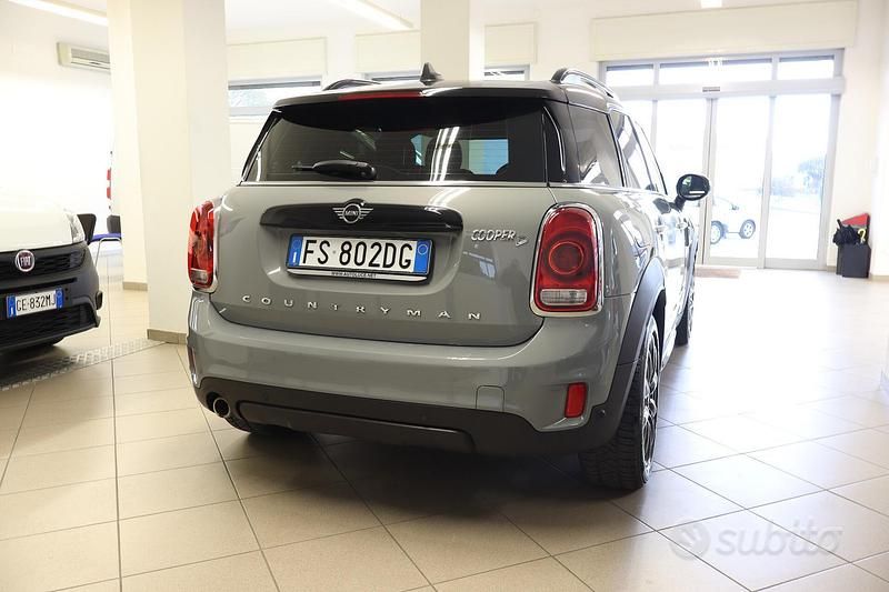 Usata Mini Cooper D Countryman Hype 150 CV (110 kW) 2018 Moonwalk grey met. SUV