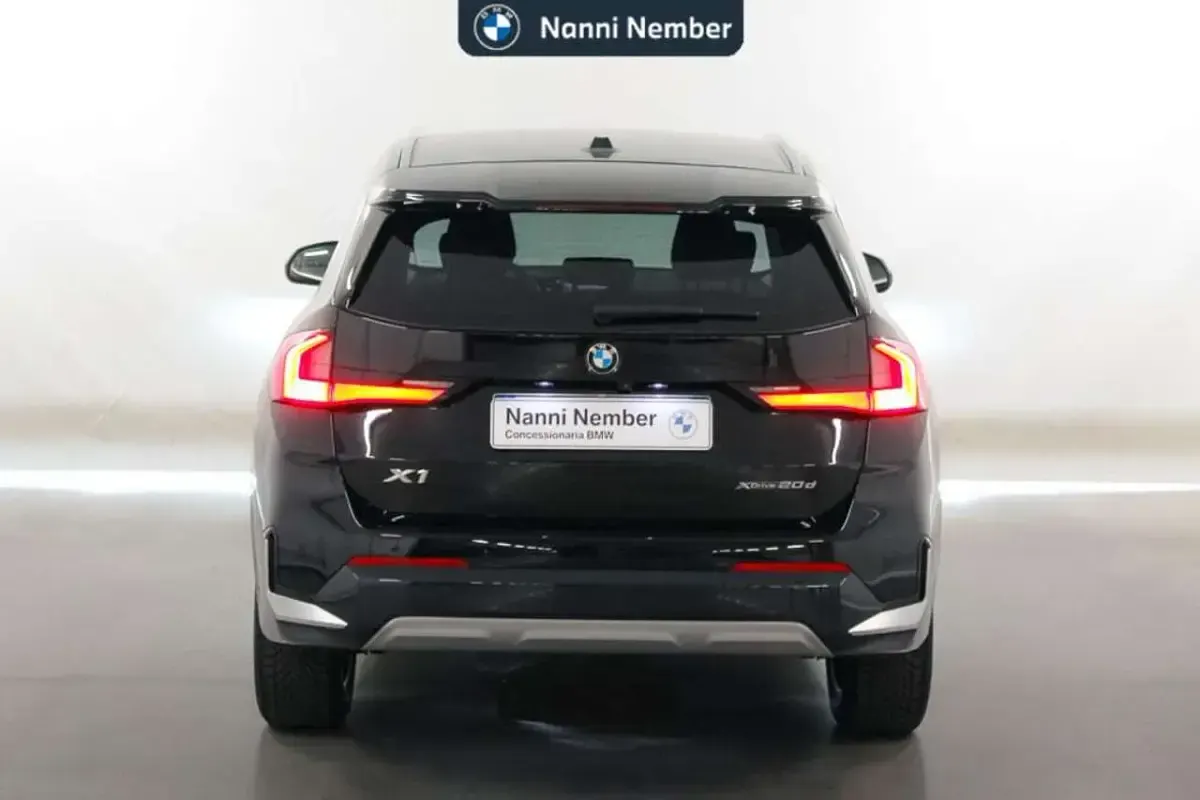Usata BMW X1 xLine 163 CV (119 kW) 2023 Black pastello SUV