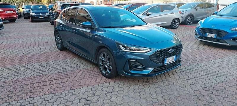 Usata Ford Focus ST-Line 125 CV (91 kW) 2023 Blu/azzurro Berlina