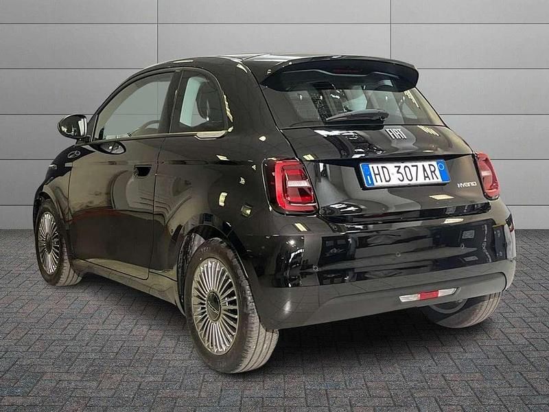 Nuova Fiat 500 65 CV (47 kW) 2026 Other Utilitaria