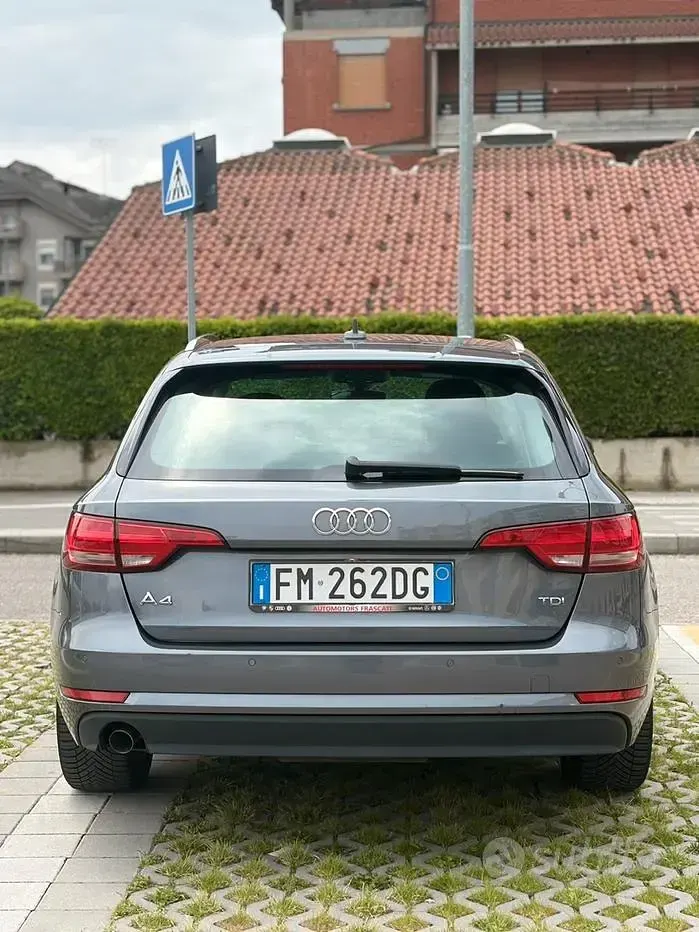 Usata Audi A4 150 CV (110 kW) 2017 Grigio Station wagon