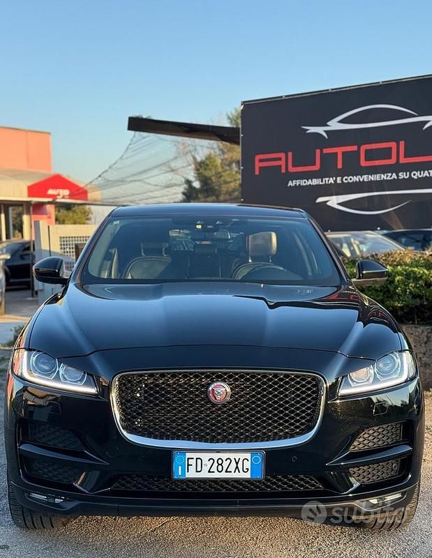 Usata Jaguar F-Pace Portfolio 180 CV (132 kW) 2017 Nero SUV