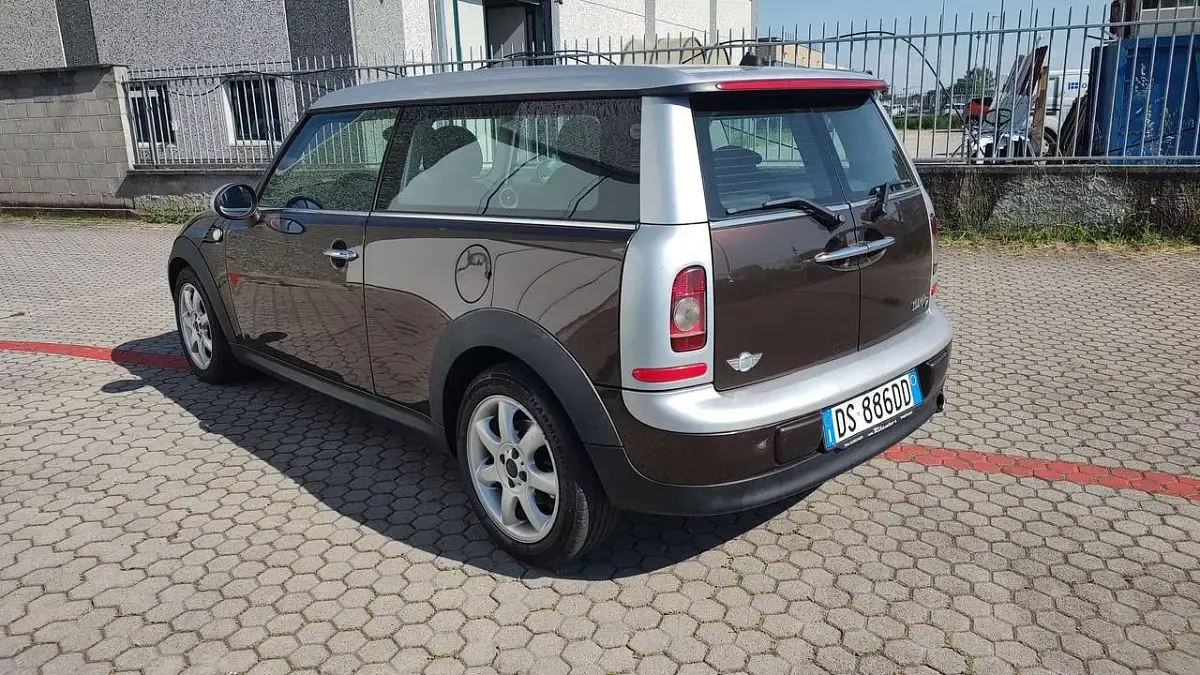 Usata Mini Cooper Clubman 109 CV (80 kW) 2008 Marrone metallizzato Station wagon