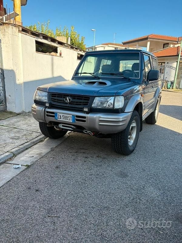 Usata Hyundai Galloper 2000 Blu SUV