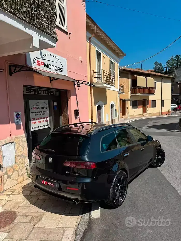 Usata Alfa Romeo 159 Exclusive 200 CV (147 kW) 2007 Nero Station wagon