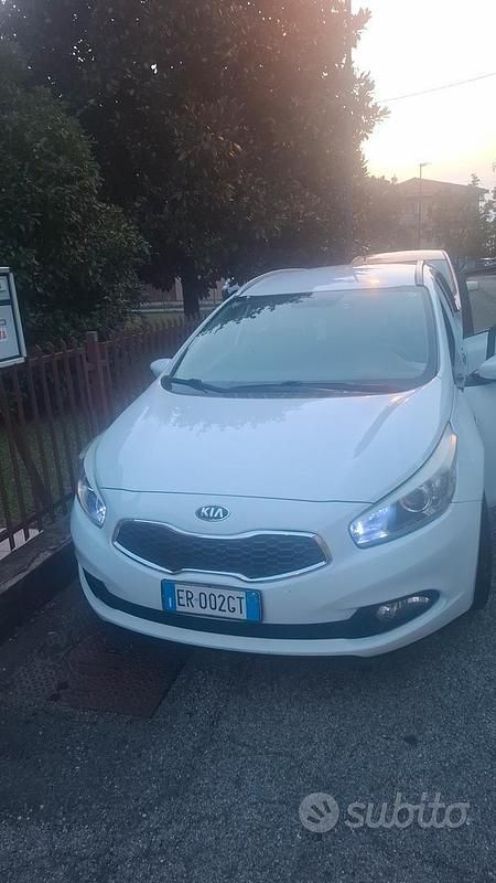 Usata Kia Ceed 2013 Bianco Utilitaria