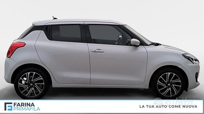 Second-hand Suzuki Swift 83 CP (61 kW) 2021 Alb Berlinǎ