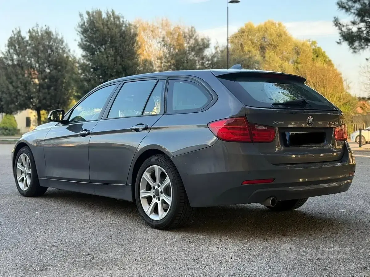 Usata BMW 320 184 CV (135 kW) 2015 Grigio Station wagon