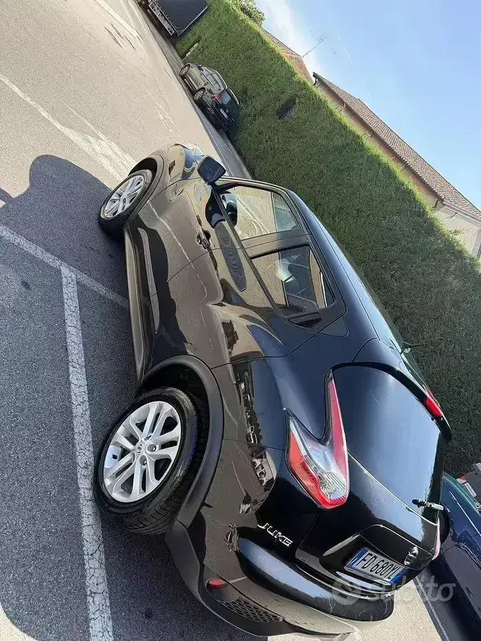 Usata Nissan Juke Acenta 110 CV (80 kW) 2016 Nero SUV