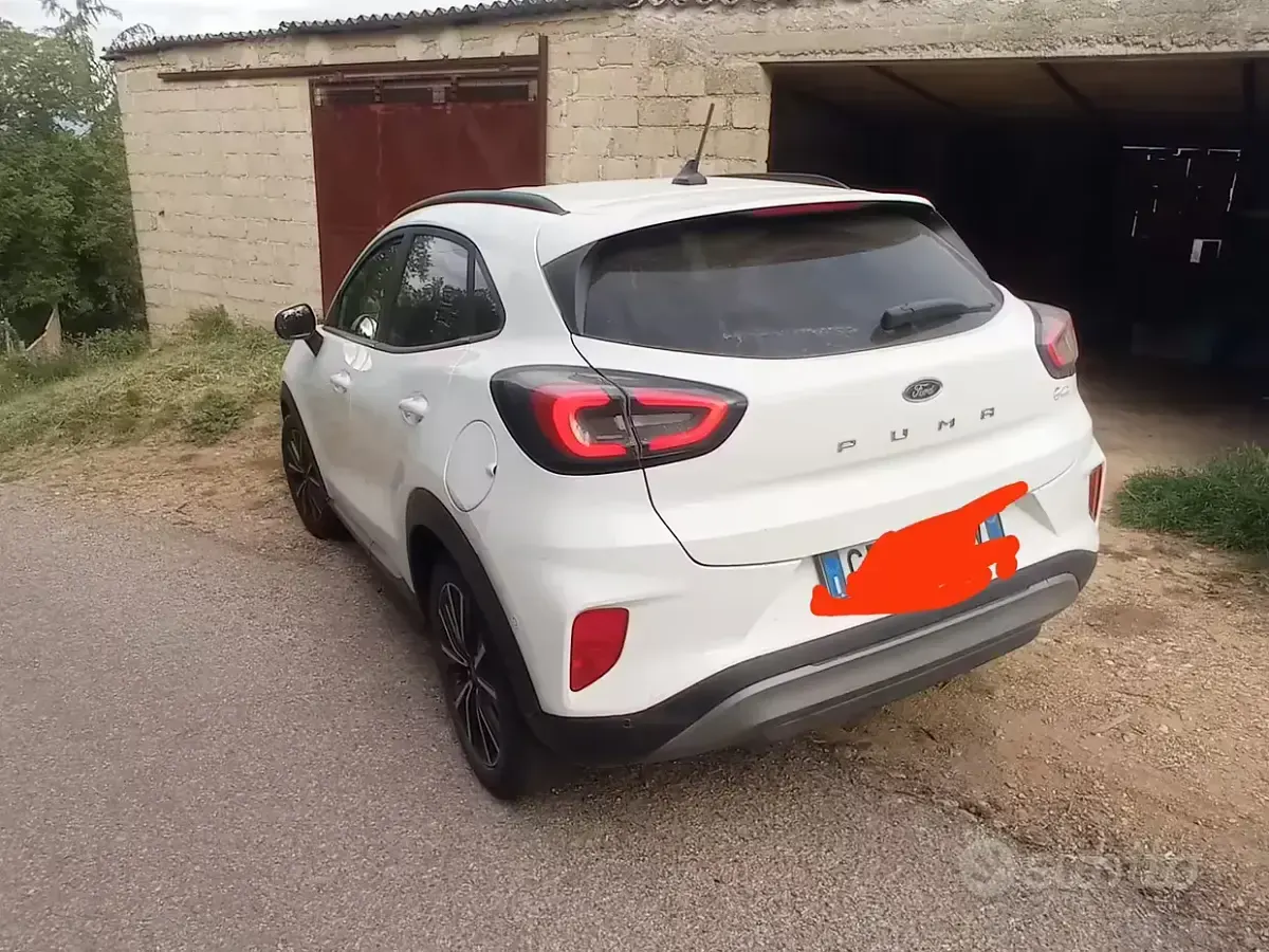 Second-hand Ford Puma 120 CP (88 kW) 2021 Alb SUV