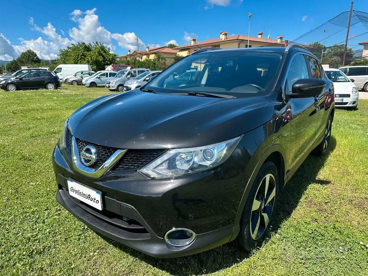 Usata Nissan Qashqai Tekna 110 CV (80 kW) 2015 SUV