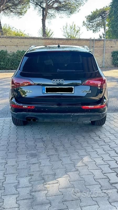 Used Audi Q5 170 HP (125 kW) 2010 Black SUV