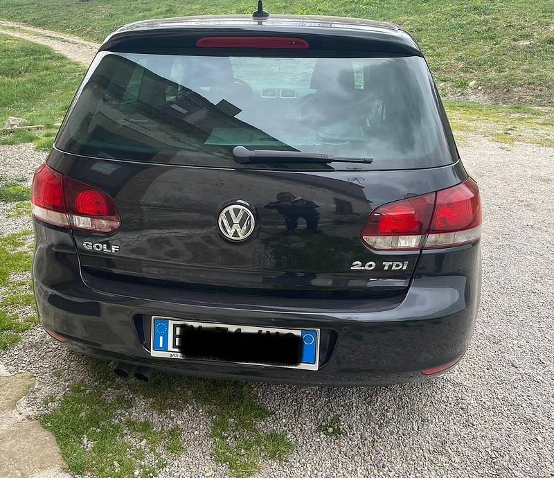 Usata VW Golf VI 140 CV (102 kW) 2011 Nero Utilitaria