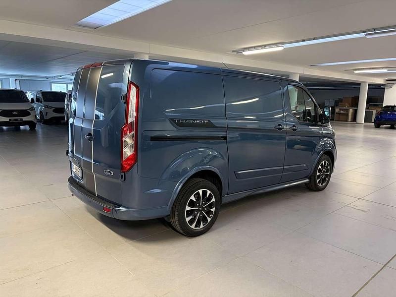 Usata Ford Transit Custom Sport 185 CV (136 kW) 2020 Blue metallic Furgone