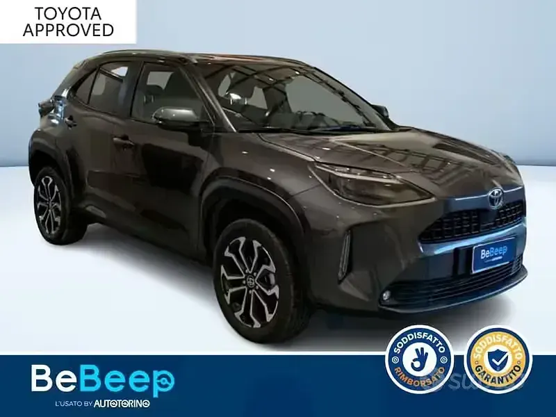 Usata Toyota Yaris Cross Trend 116 CV (85 kW) 2022 Grigio SUV