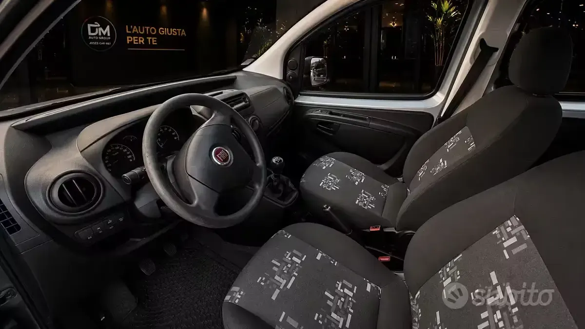Usata Fiat Qubo Trekking 70 CV (51 kW) 2012 Blu Monovolume