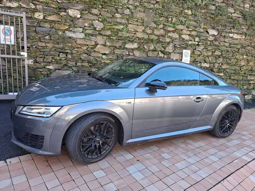 Usata Audi TT Ambiente 250 CV (183 kW) 2016 Grigio Coupé