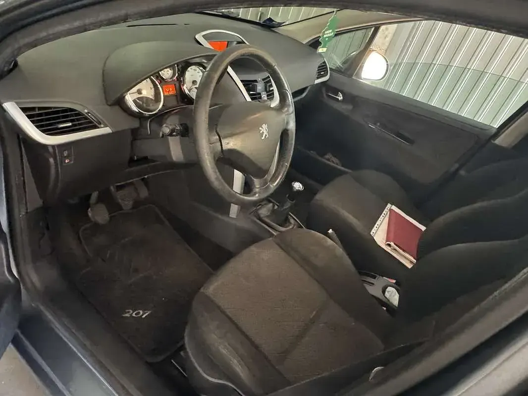Usata Peugeot 207 88 CV (64 kW) 2006 Grigio Berlina