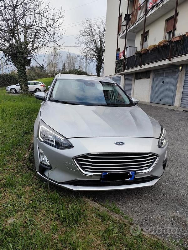 Usata Ford Focus 2021 Grigio Station wagon