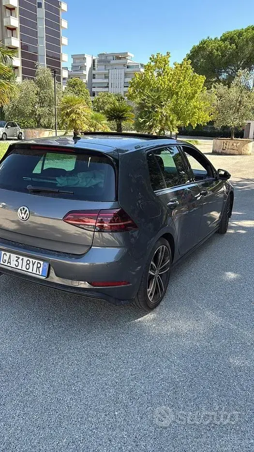 Usata VW Golf VII GTD 184 CV (135 kW) 2017 Berlina