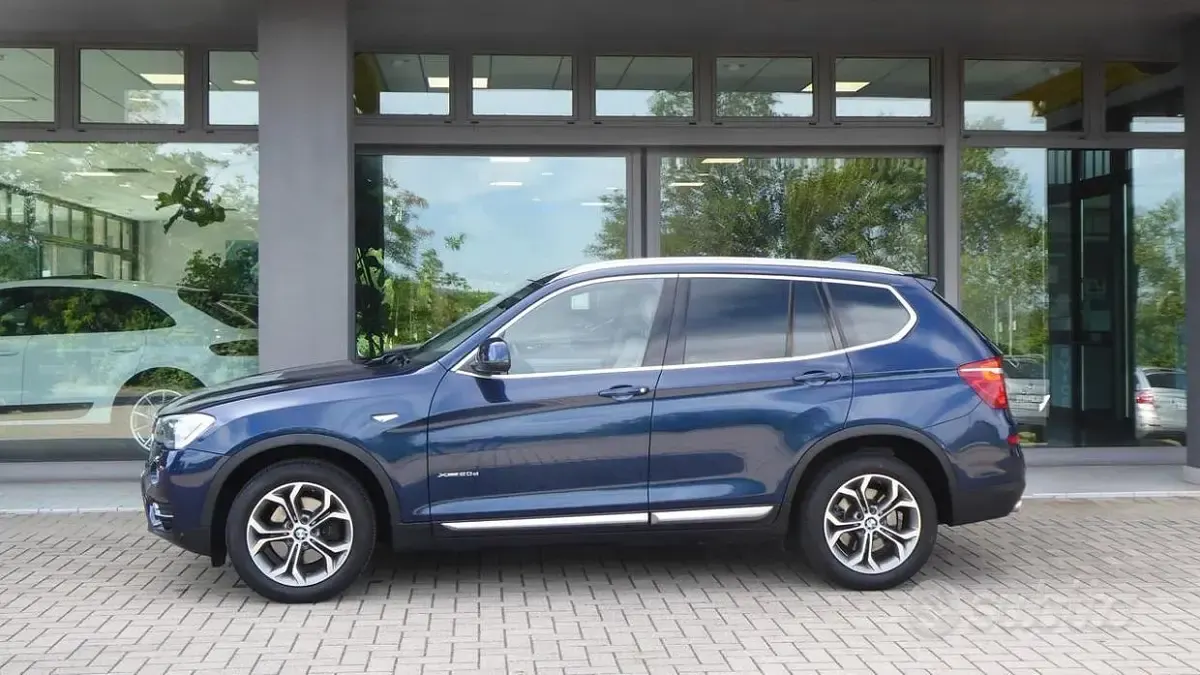 Usata BMW X3 xLine 190 CV (139 kW) 2016 Deepsea blue SUV