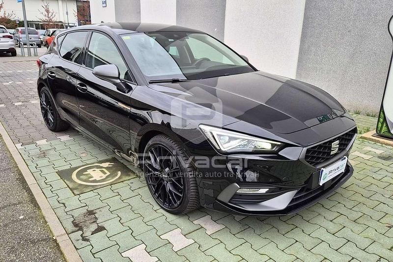 Usata Seat Leon FR 150 CV (110 kW) 2020 Nero Berlina