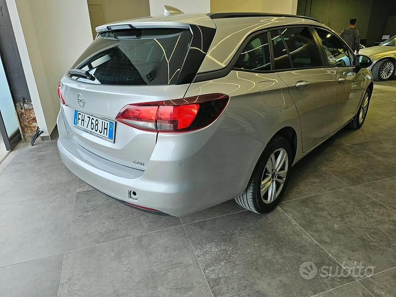 Usata Opel Astra S 110 CV (80 kW) 2017 Grigio Station wagon