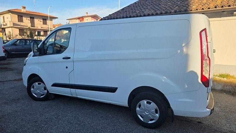 Usata Ford Transit Custom Trend 131 CV (96 kW) 2019 Bianco / pastello Berlina