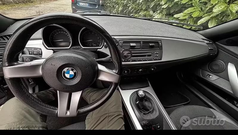 Usata BMW Z4 150 CV (110 kW) 2007 Nero Cabrio