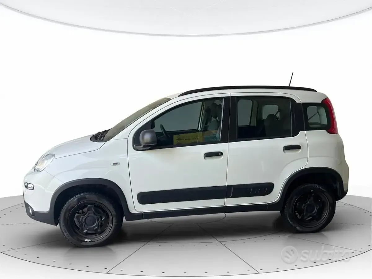 Usata Fiat Panda Wild 85 CV (62 kW) 2021 Bianco Utilitaria